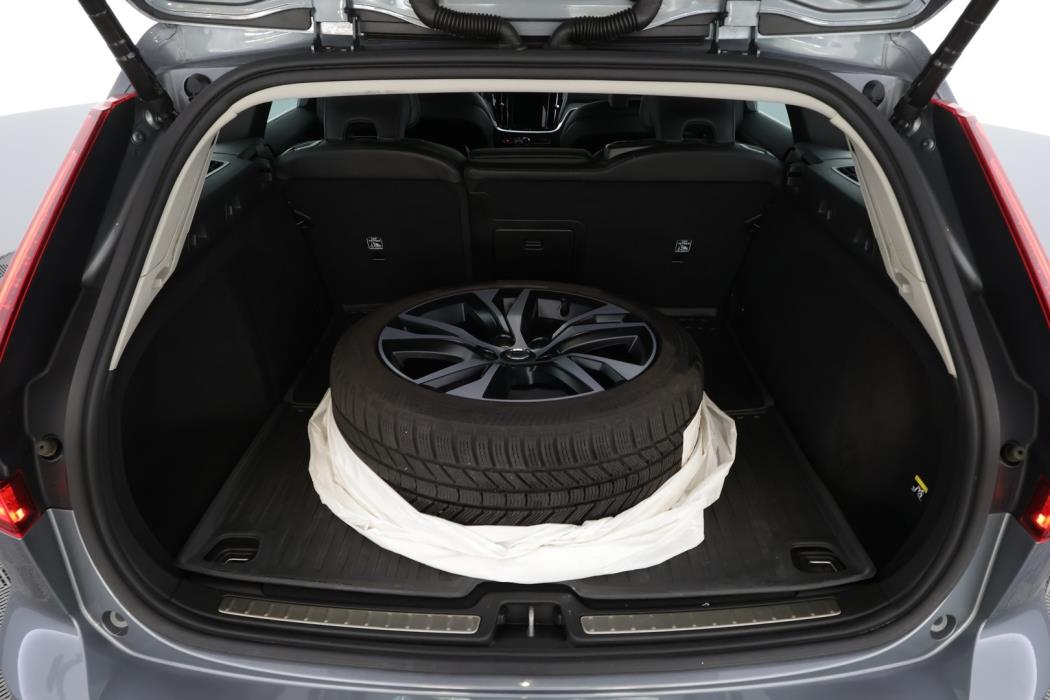 VOLVO V60 2019