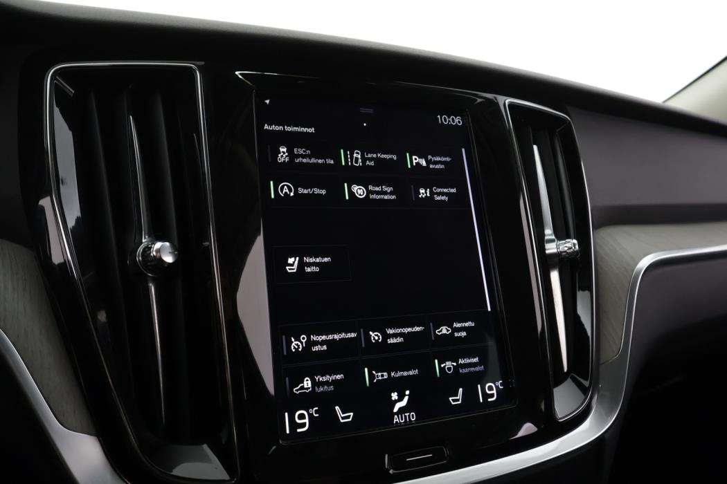 VOLVO V60 2019