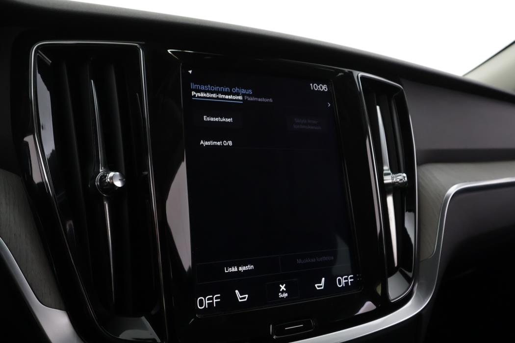 VOLVO V60 2019