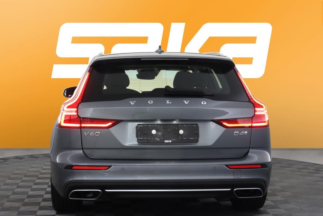 VOLVO V60 2019