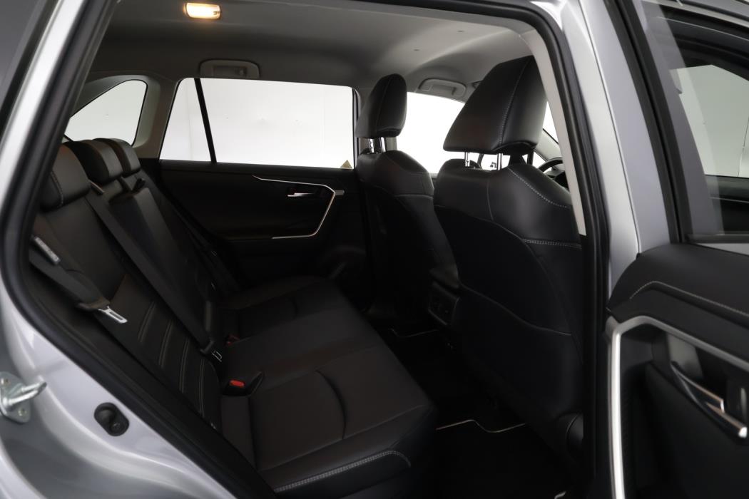 TOYOTA RAV4 2019