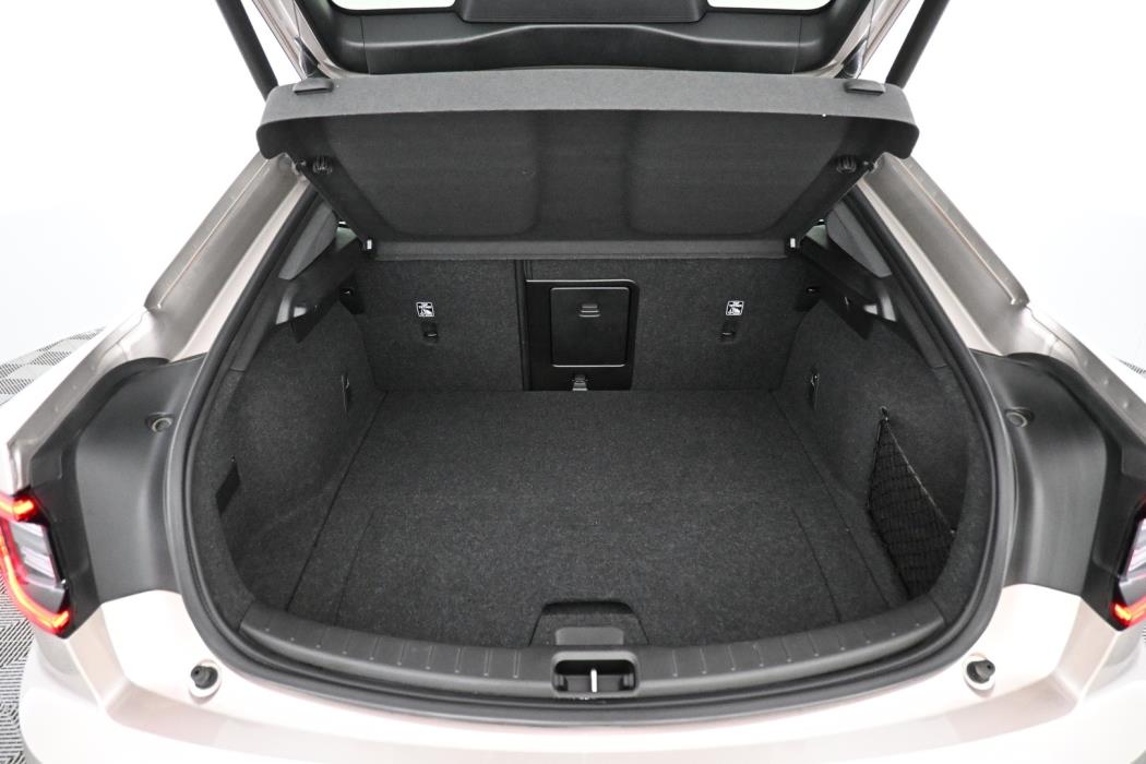 POLESTAR 2 2024
