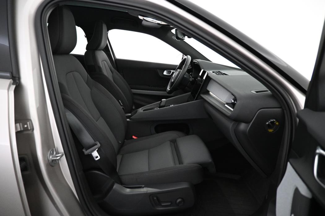 POLESTAR 2 2024