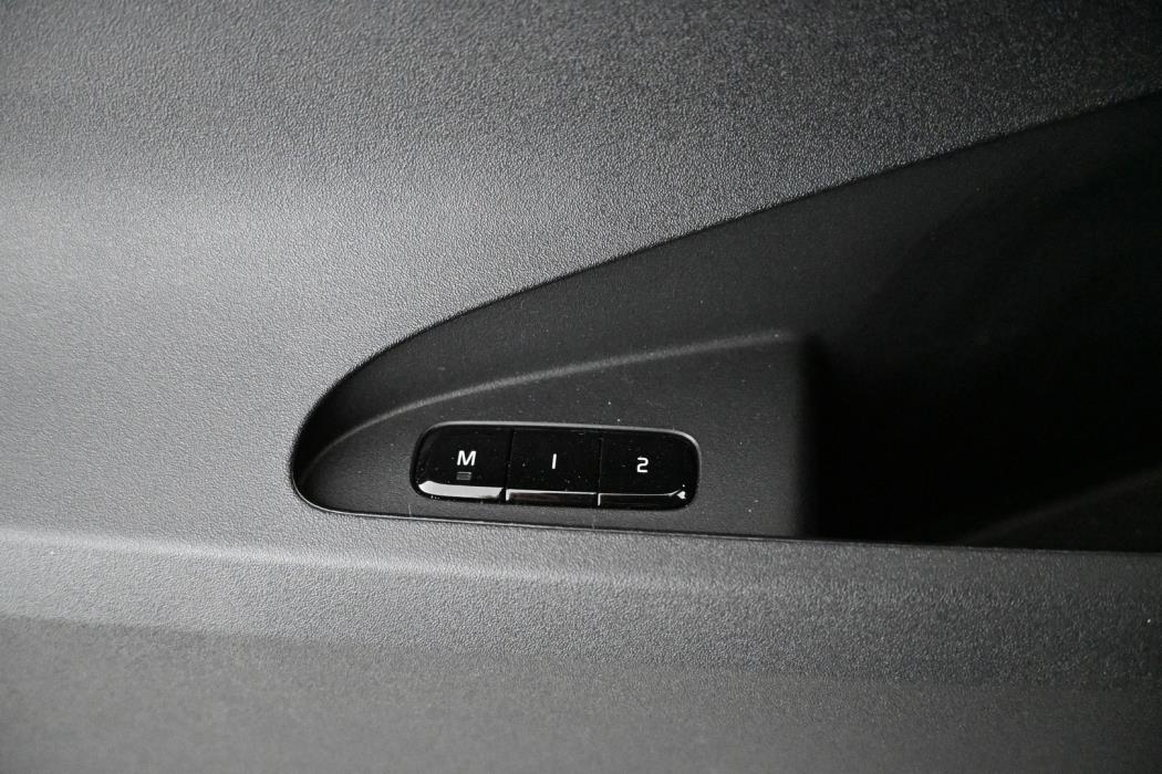 POLESTAR 2 2024