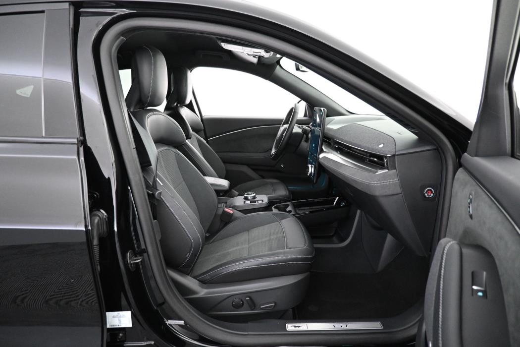 FORD Mustang Mach-E 2022