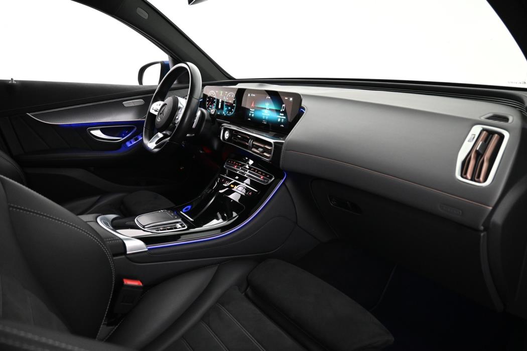 MERCEDES-BENZ EQC 2023