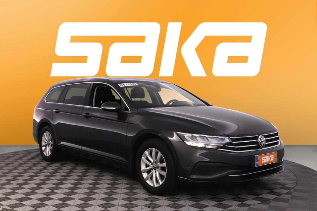 VOLKSWAGEN Passat 2022