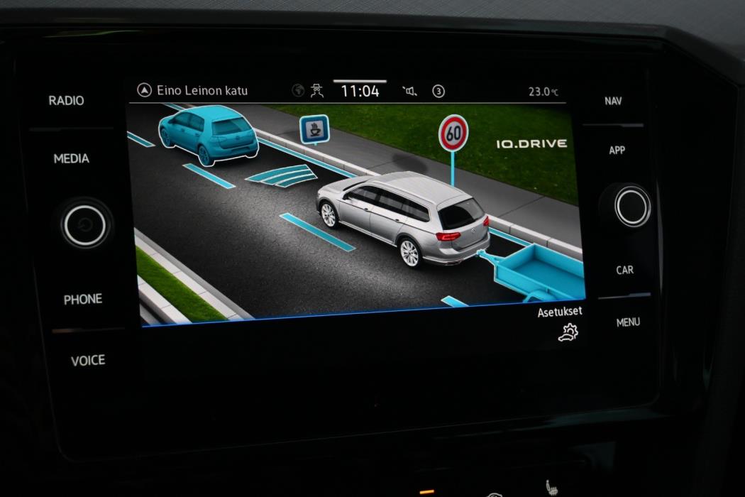 VOLKSWAGEN Passat 2022