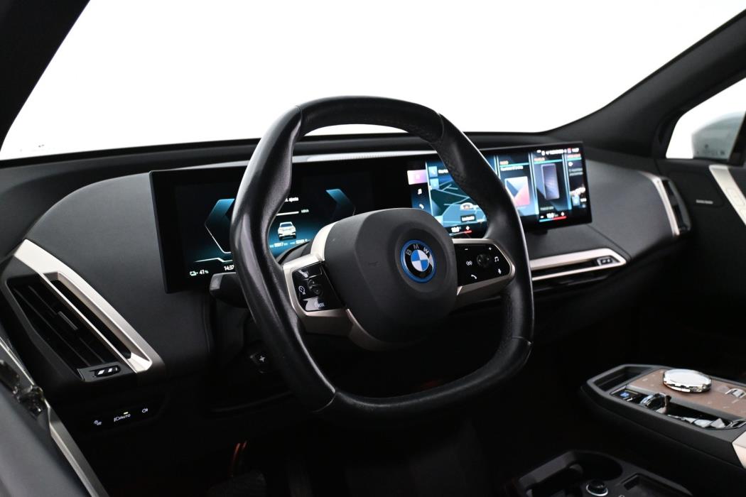 BMW iX 2022