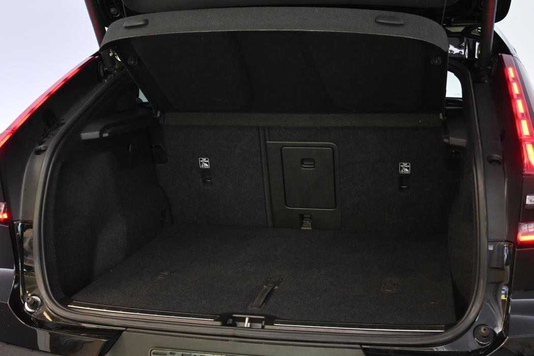 VOLVO C40 2023