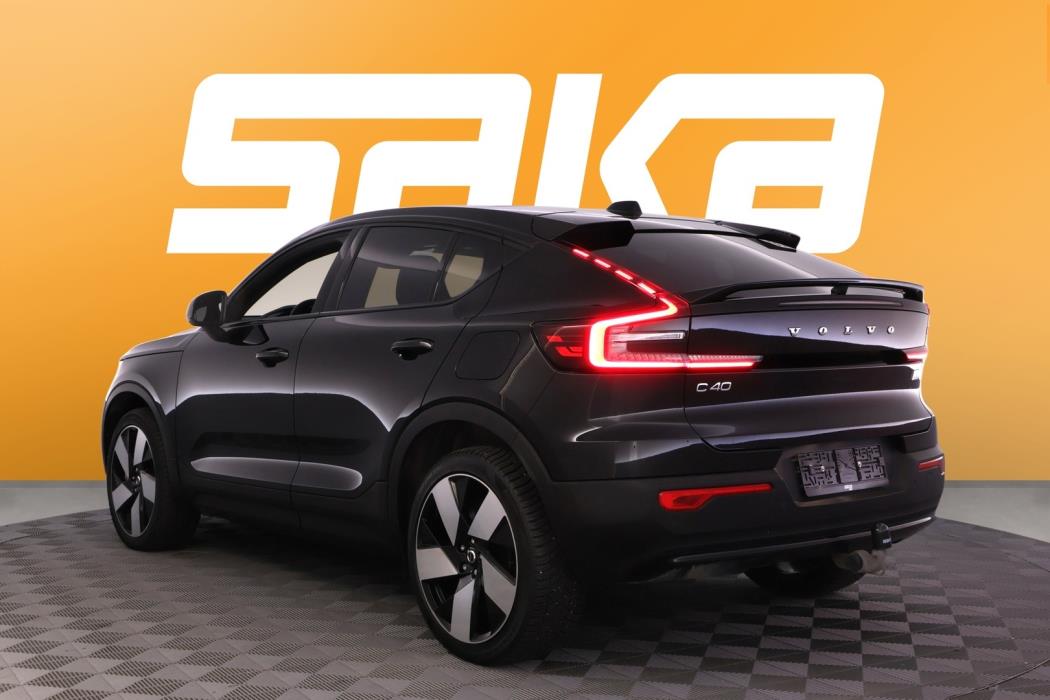 VOLVO C40 2023