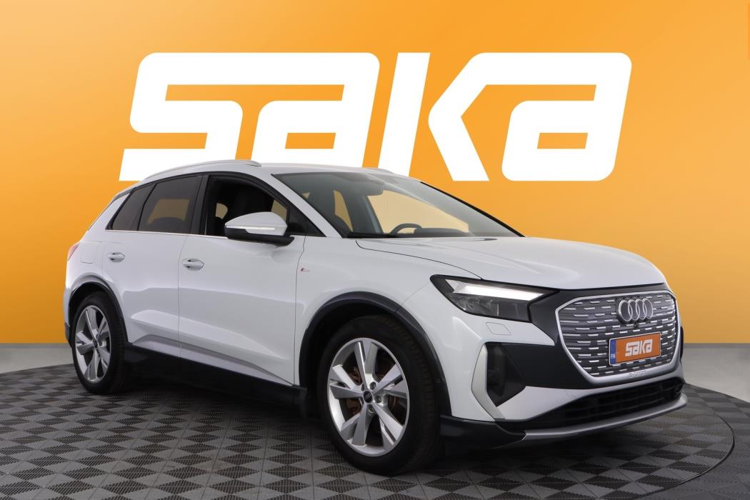 AUDI Q4 e-tron 2023