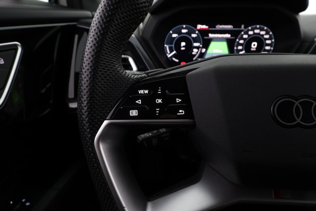 AUDI Q4 e-tron 2023