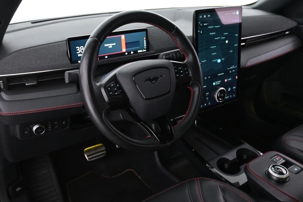 FORD Mustang Mach-E 2022