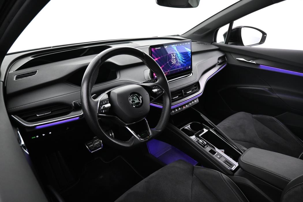 SKODA Enyaq 2023