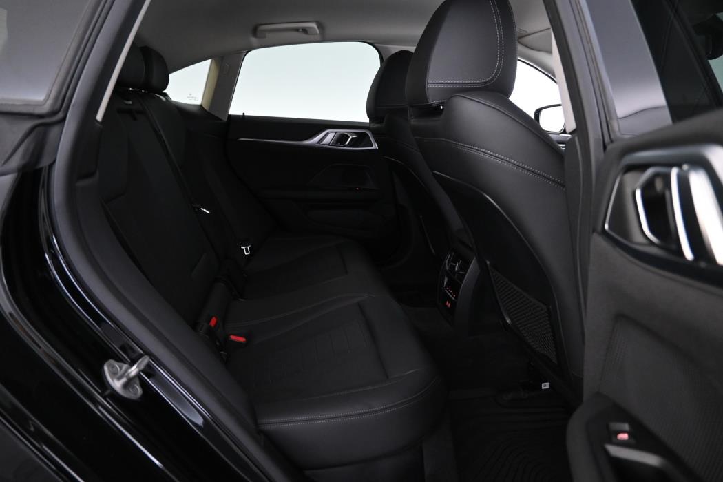BMW i4 2024