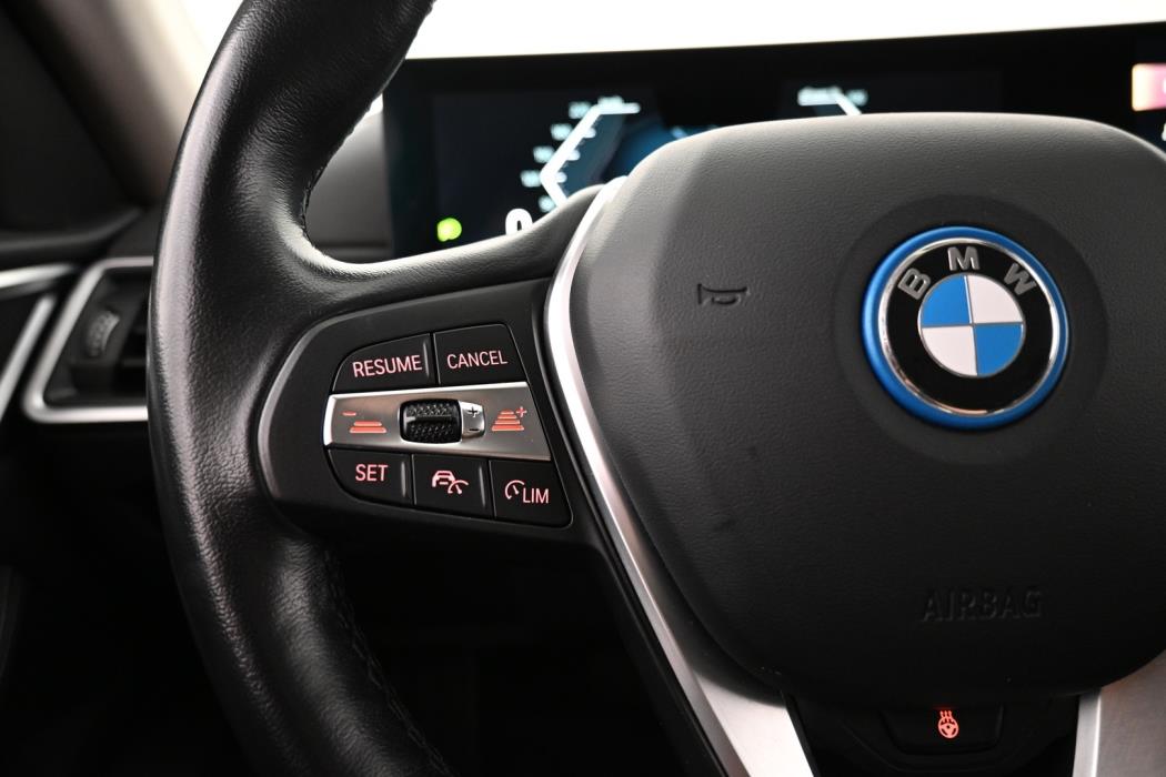 BMW i4 2024