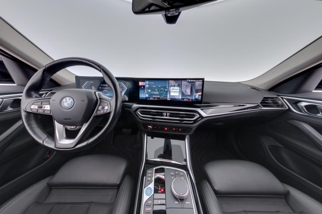 BMW i4 2024