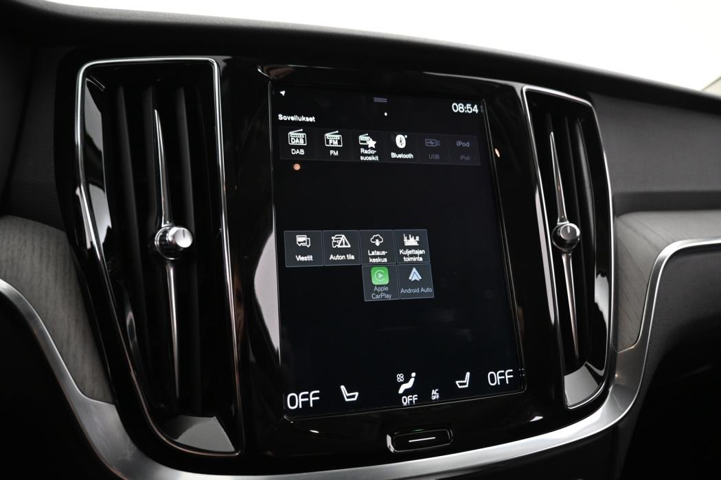 VOLVO V60 2020