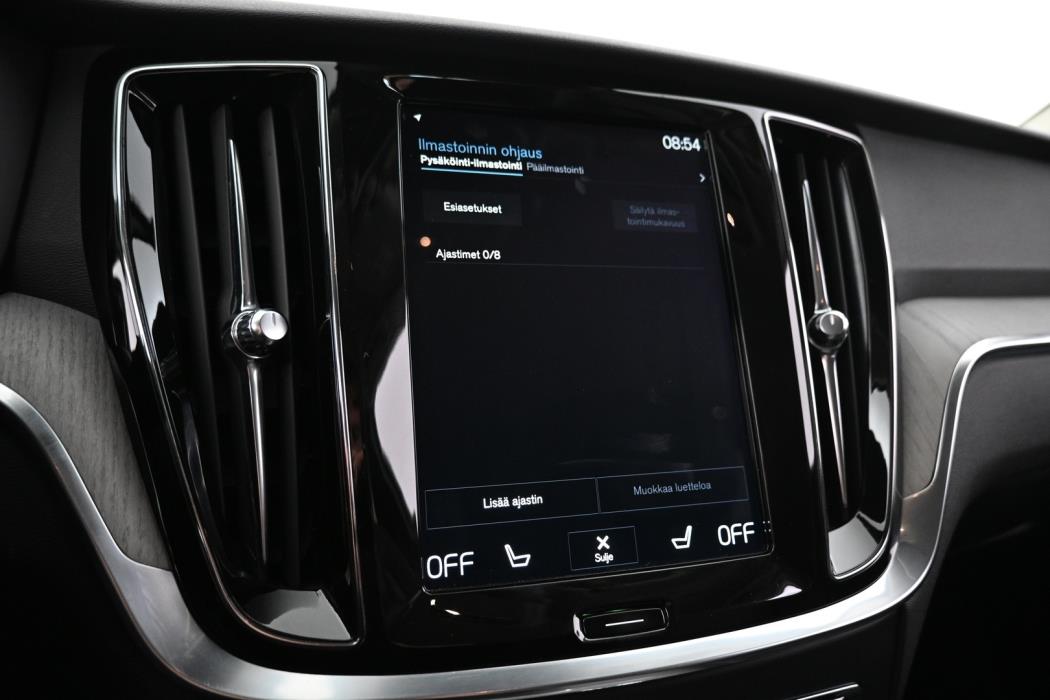 VOLVO V60 2020