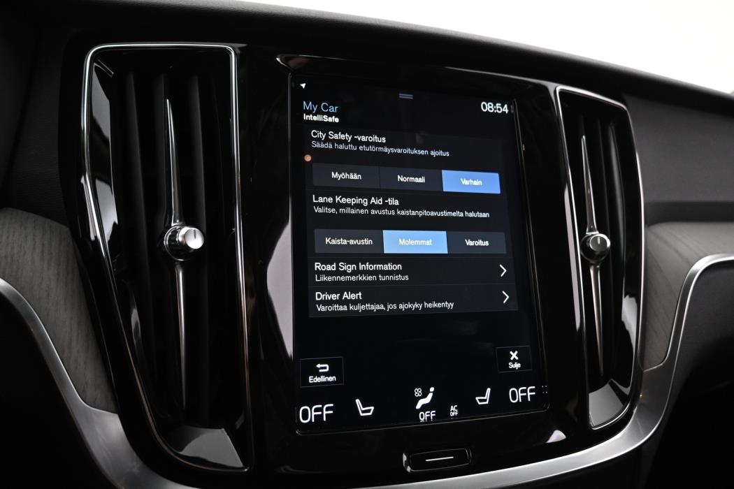 VOLVO V60 2020