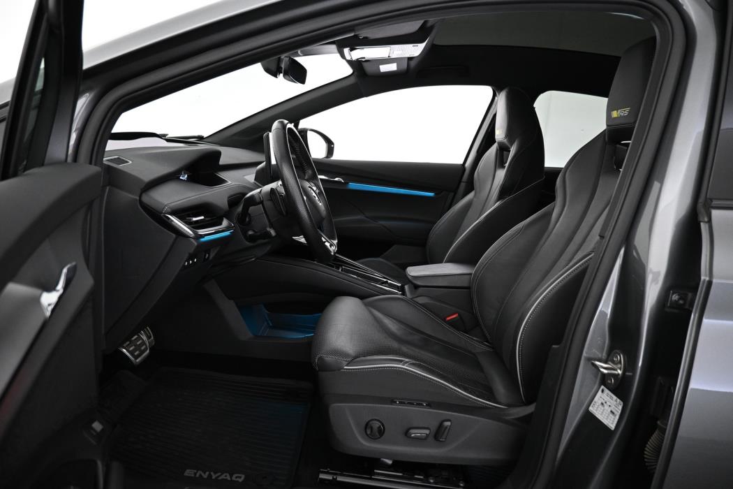SKODA Enyaq 2023