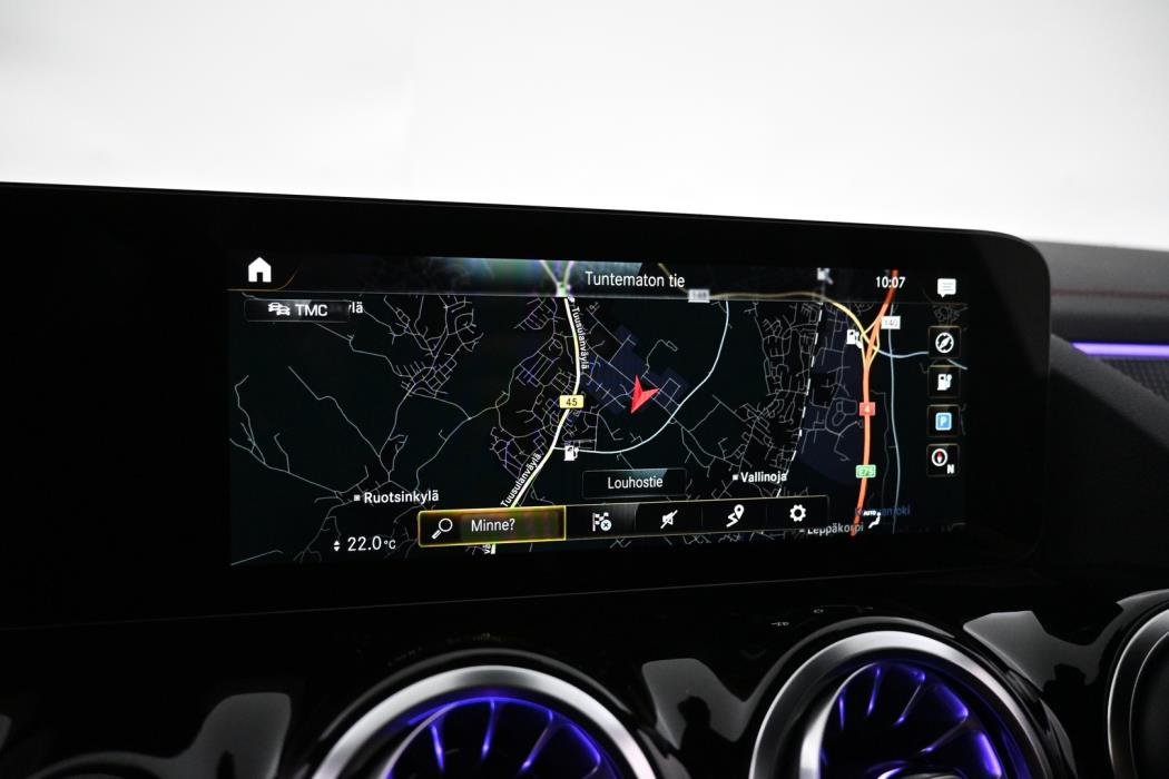 MERCEDES-BENZ EQA 2023