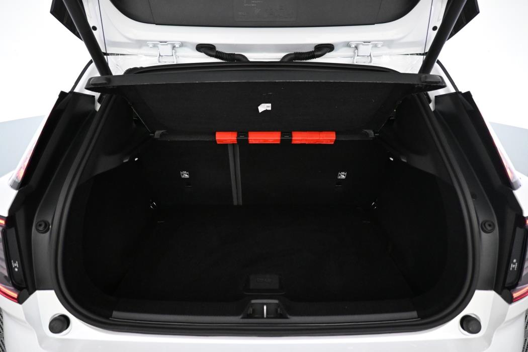 VOLVO EX30 2025