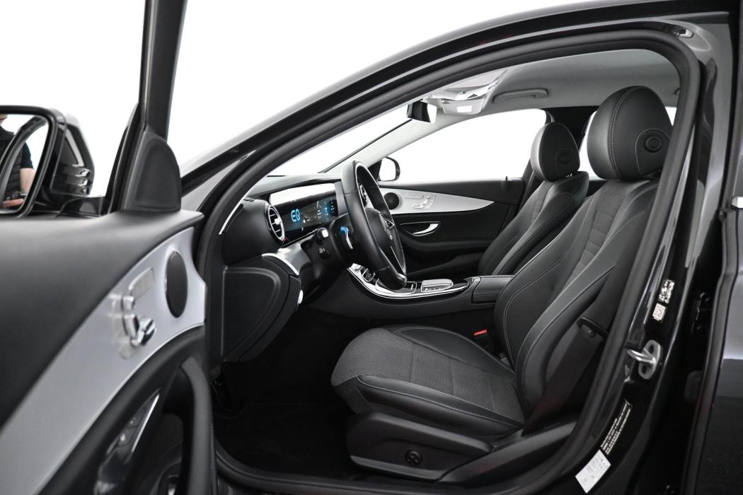 MERCEDES-BENZ E 2021