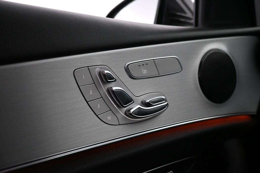 MERCEDES-BENZ E 2021