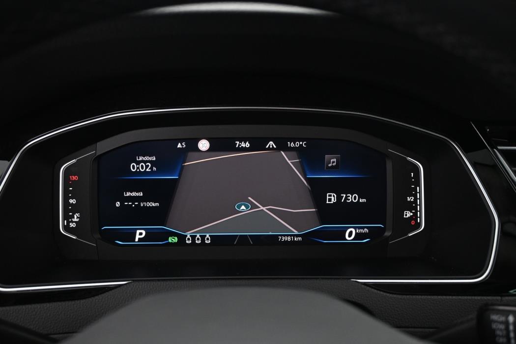 VOLKSWAGEN Passat 2021