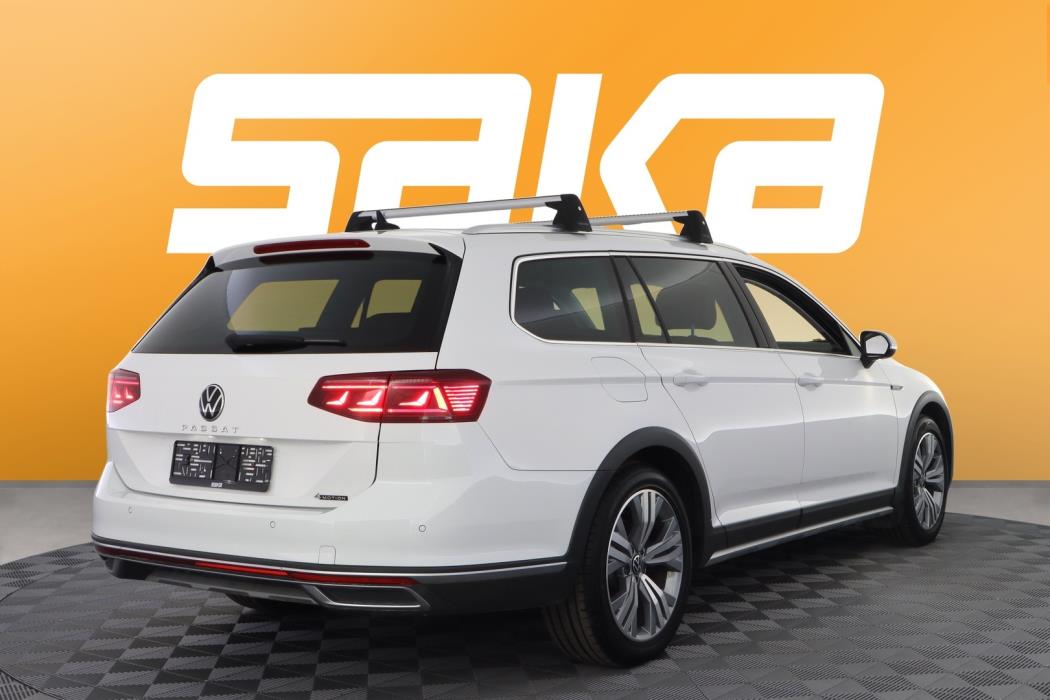 VOLKSWAGEN Passat 2021