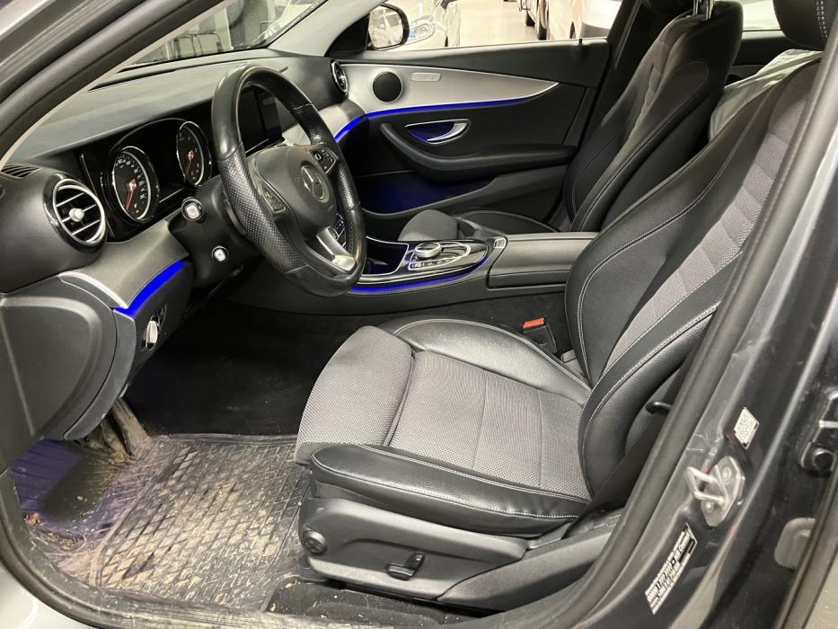 MERCEDES-BENZ E 2017