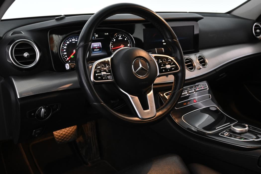 MERCEDES-BENZ E 2018