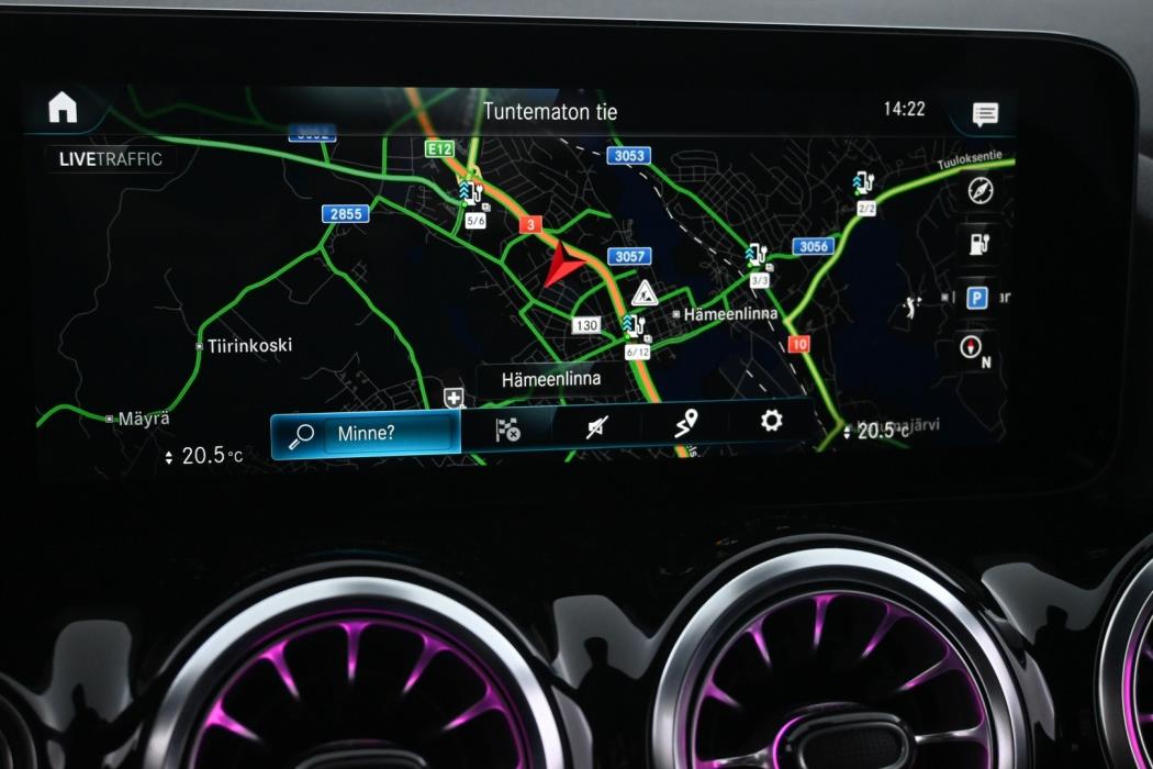 MERCEDES-BENZ EQA 2024