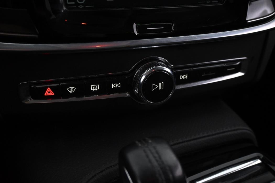 VOLVO V90 2020