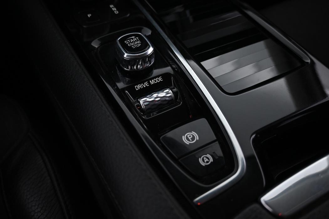 VOLVO V90 2020