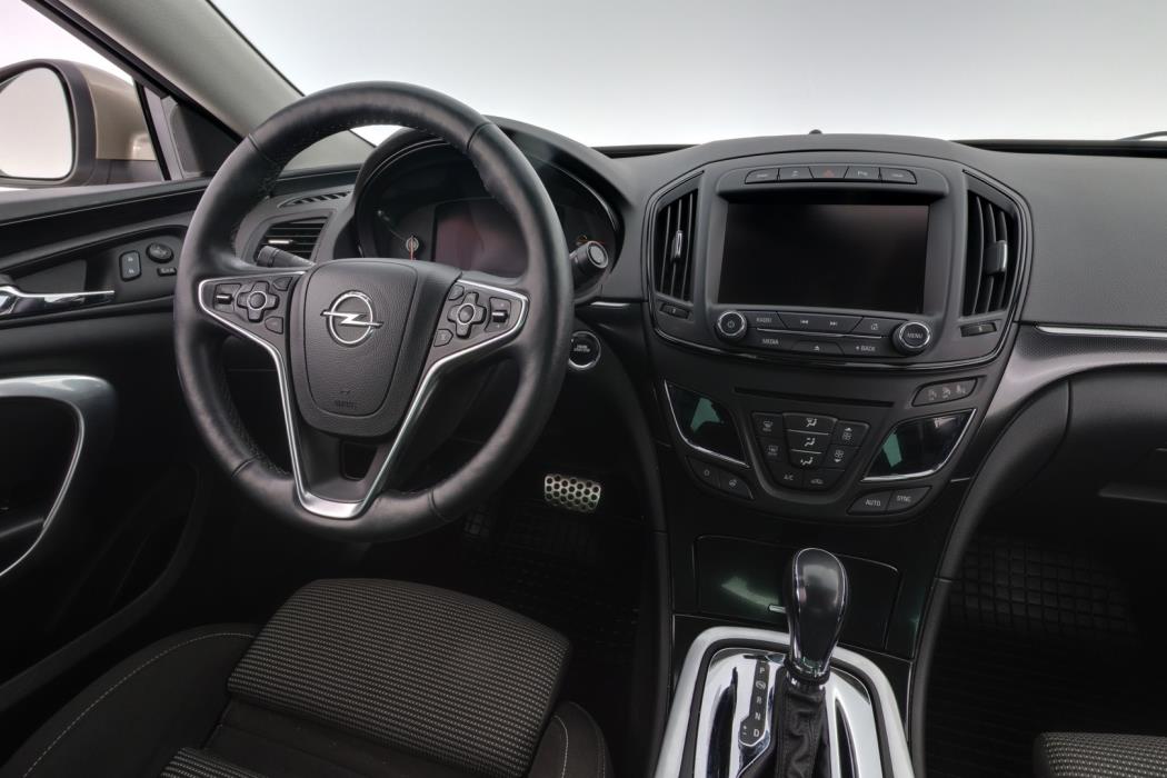 OPEL Insignia 2014
