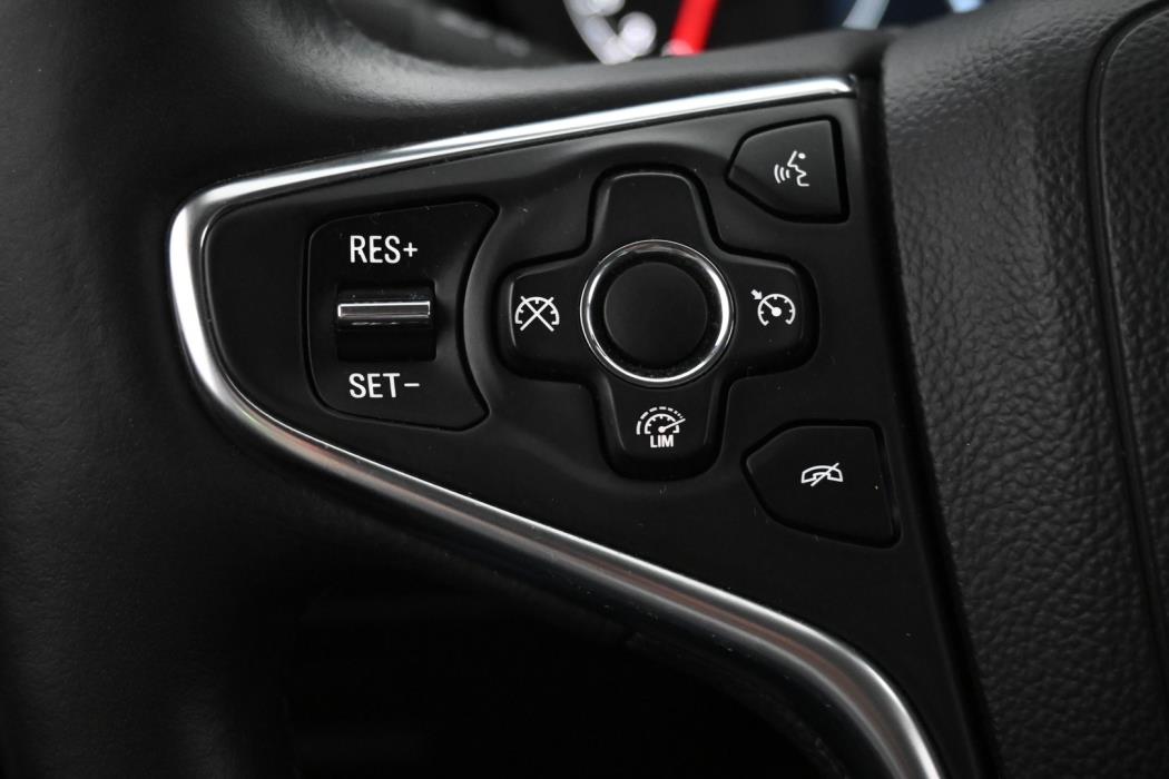 OPEL Insignia 2014