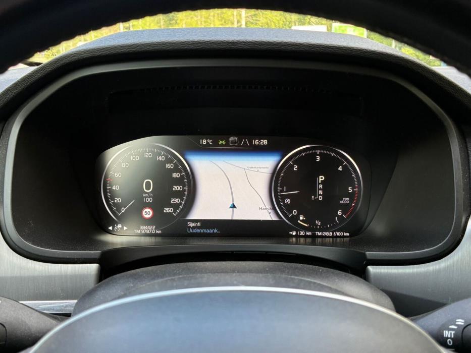 VOLVO S90 2019