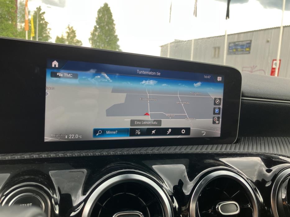 MERCEDES-BENZ A 2020