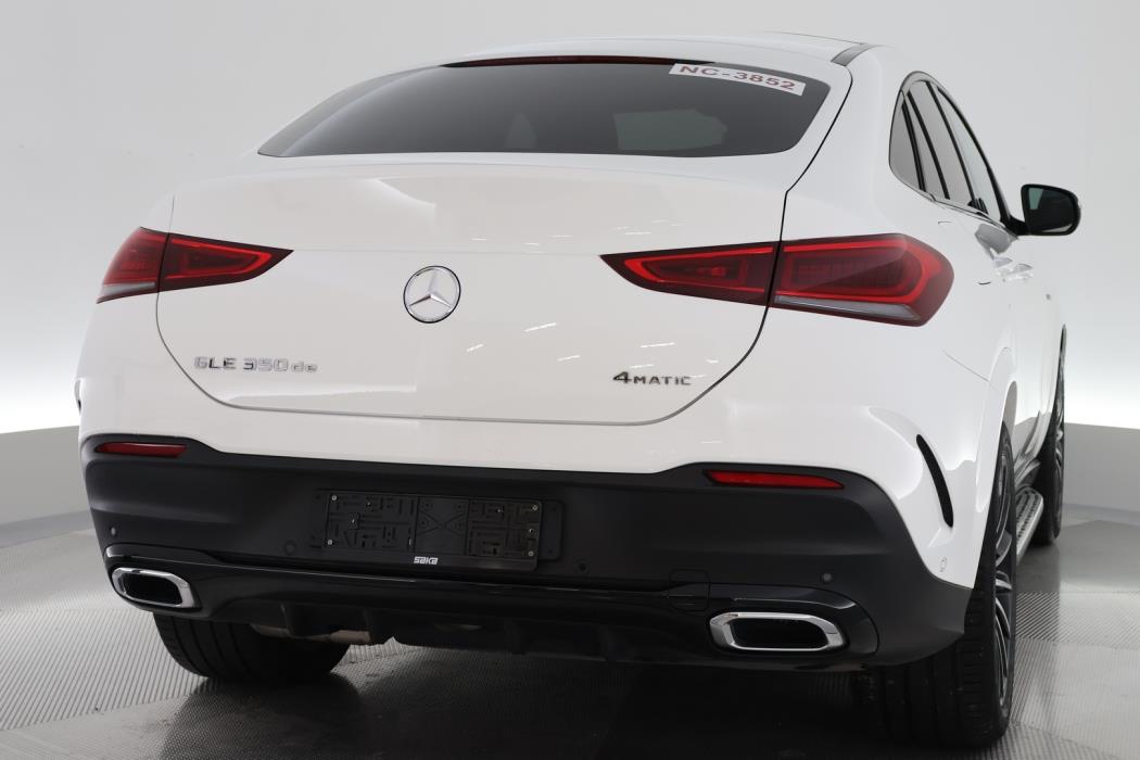 MERCEDES-BENZ GLE 2021