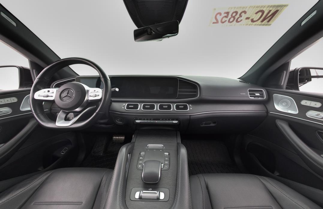 MERCEDES-BENZ GLE 2021