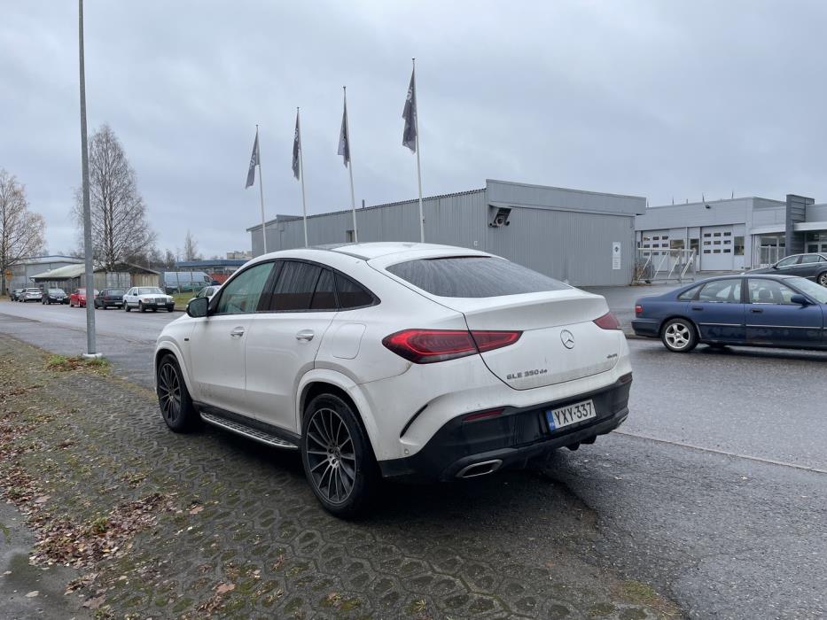 MERCEDES-BENZ GLE 2021