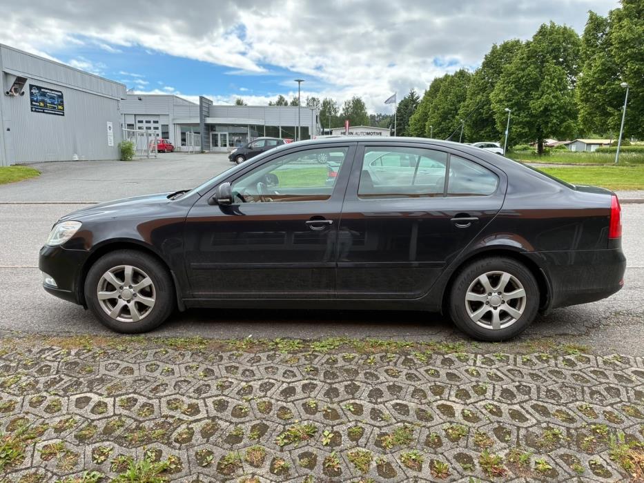 SKODA Octavia 2010