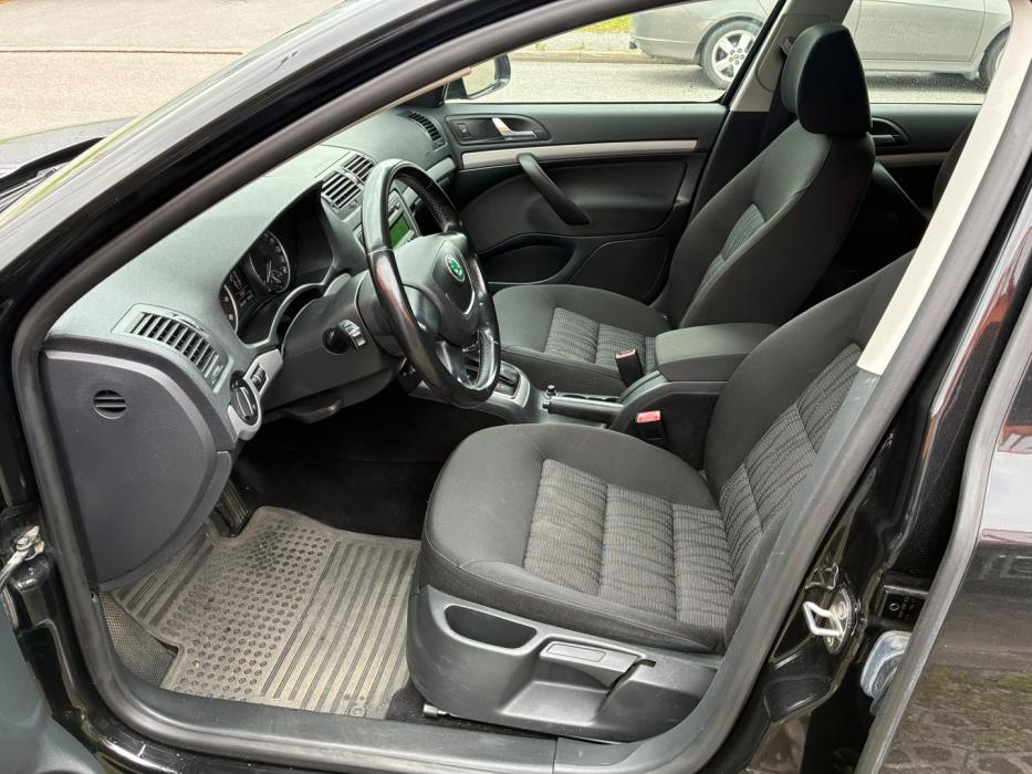 SKODA Octavia 2010