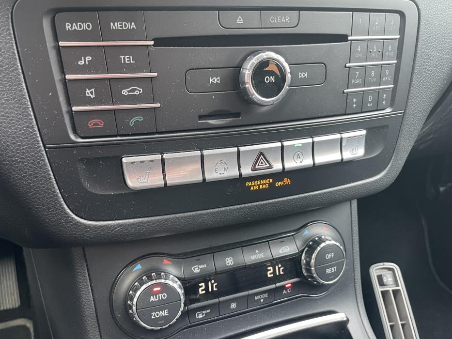 MERCEDES-BENZ B 2015