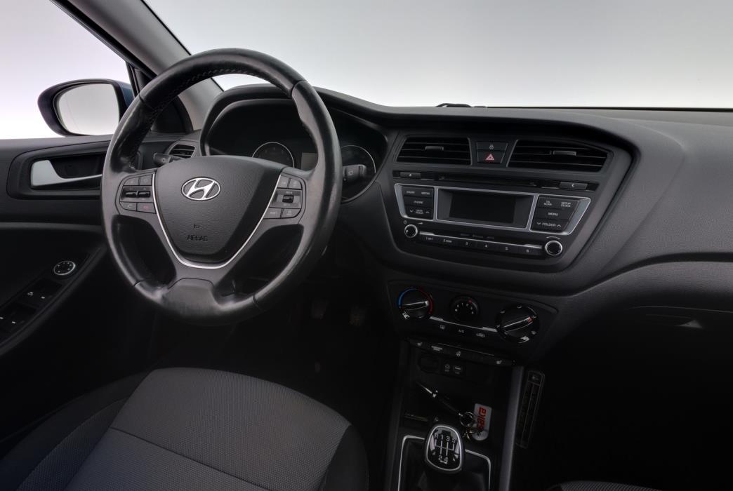HYUNDAI I20 2017
