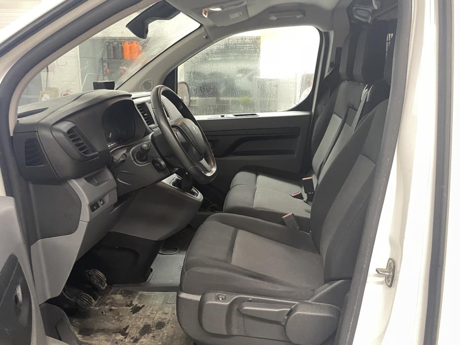 PEUGEOT Expert 2022