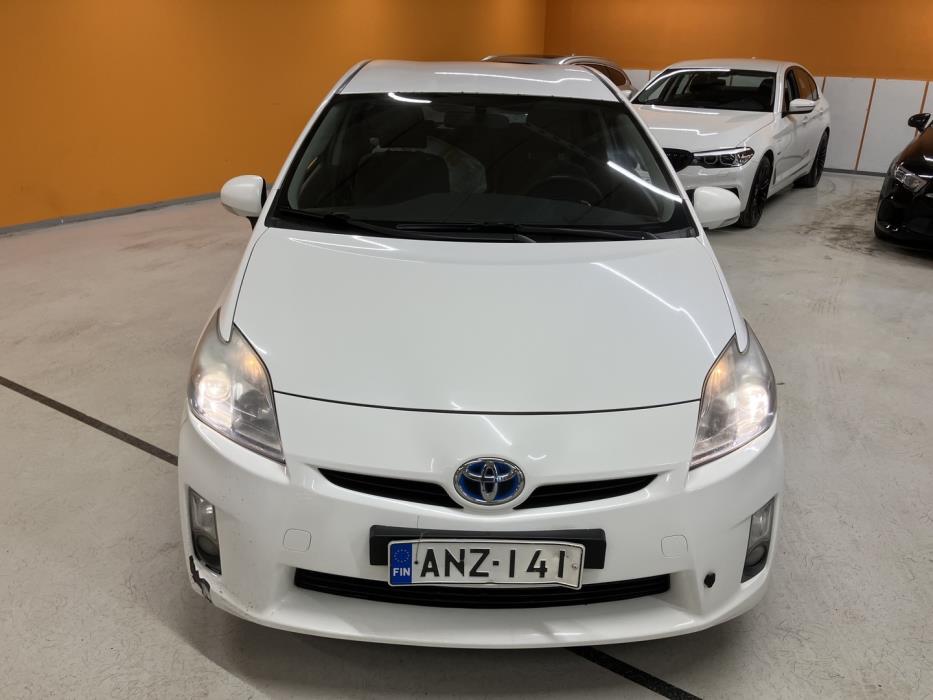 TOYOTA Prius 2010